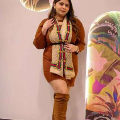 One of the best Locanto escorts in Bangalore - Karishma enjoys adult meeting